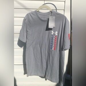 NWT Under Armour Men’s Medium Freedom USA Eagle Head Short Sleeve T-Shirt